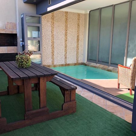 Marine 5 Boutique Hotel Gansbaai Zewnętrze zdjęcie