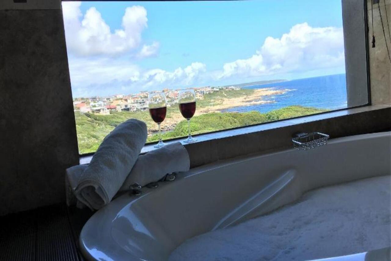 Marine 5 Boutique Hotel Gansbaai Zewnętrze zdjęcie